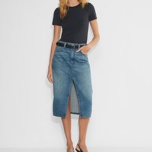Aritzia Denim Forum The 90’s Halle Hi-Rise Midi Jean Skirt